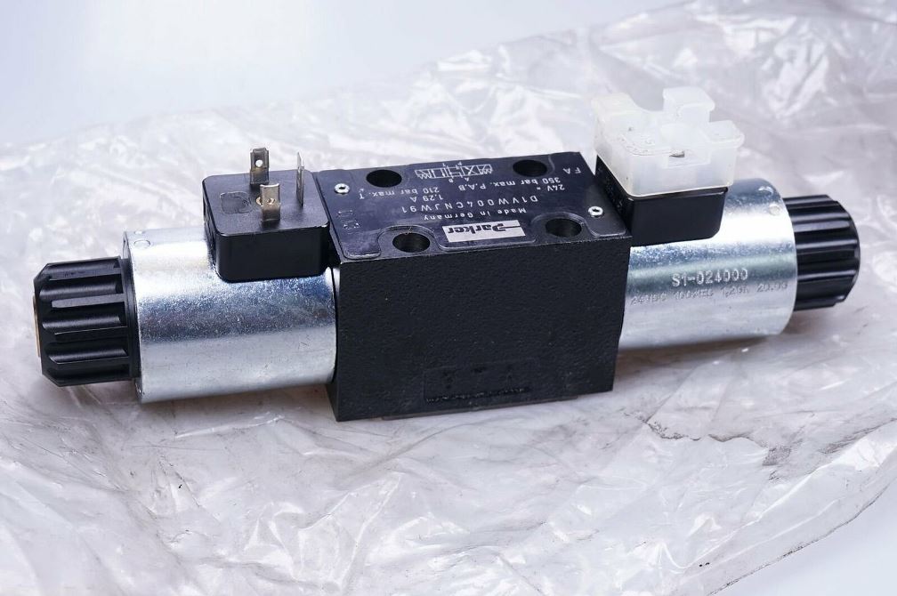Parker Hannifin D1VW004CNJW