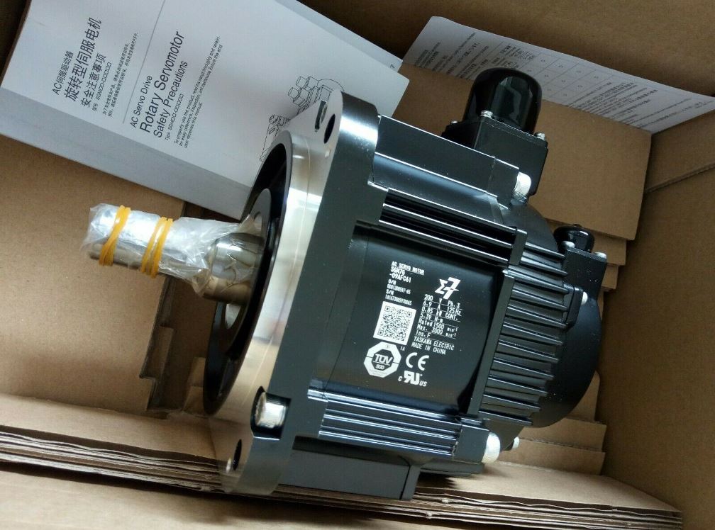 Серводвигатель YASKAWA SGM7G-09AFC61