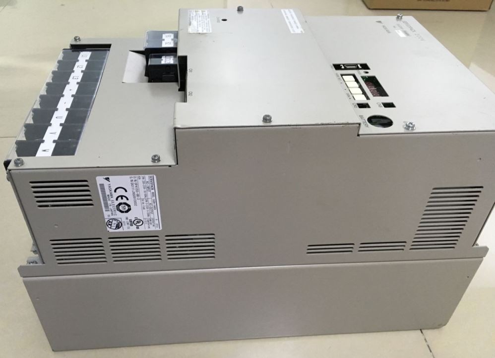 Yaskawa сервопривод SGDM-1AADA