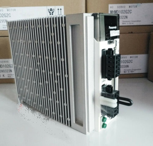 Panasonic сервопривод MCDHT3520E