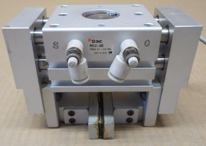 Пневматический цилиндр SMC MHL2-200 MHL2200