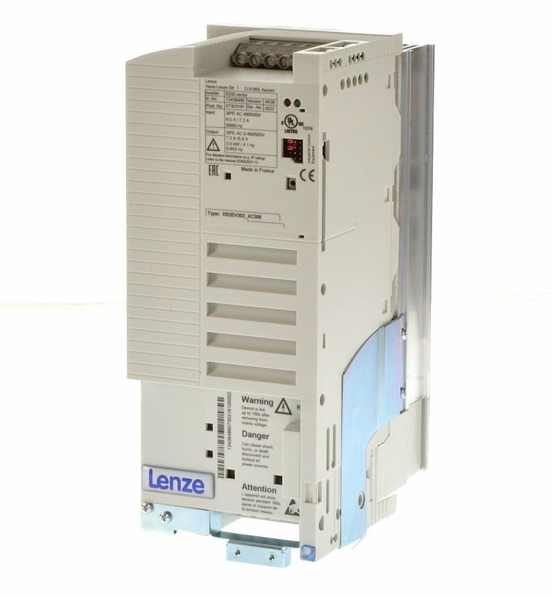 Устройство мягкого пуска Lenze E82EV302K4C200 3 KW Vector 8200 400V