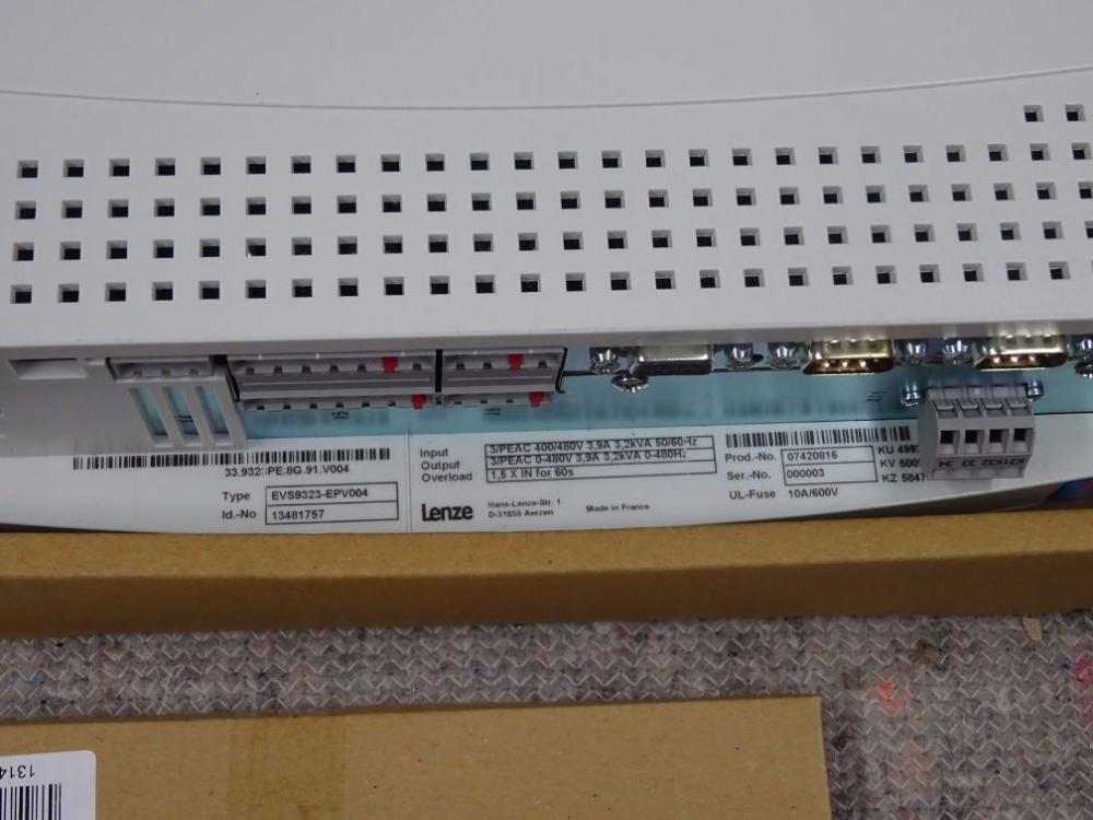 Lenze EVS9323-EPV004 348175 33.9323PE.8G.91.V004 3,2kVA